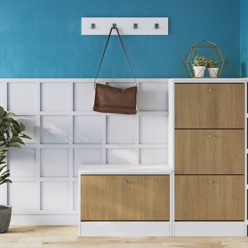 Vintage Foyer Design with Floor Mounted Closed Storage