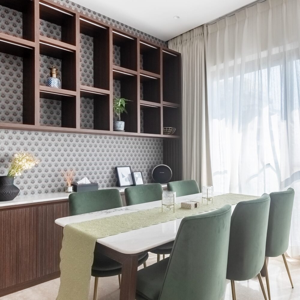 Classic Crockery Unit Design with Built-In Shelving