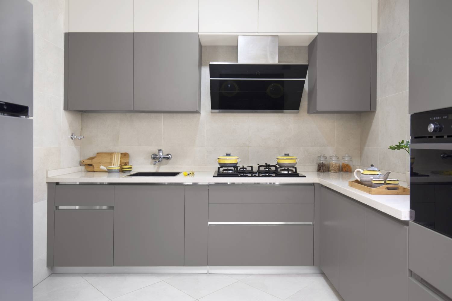 3BHK Contemporary Flat Design with Spacious Living Room and Dusky Rose Accents