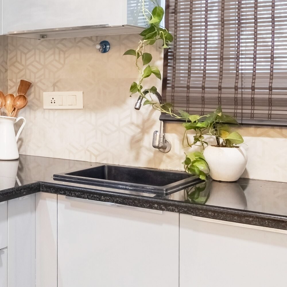 Modern Top Mount Single Bowl Basin Wash With Black Countertop