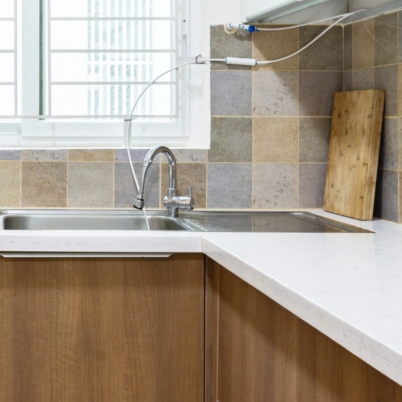 Modern Top Mount Stainless Steel Sink With Single Bowl And Drainboard