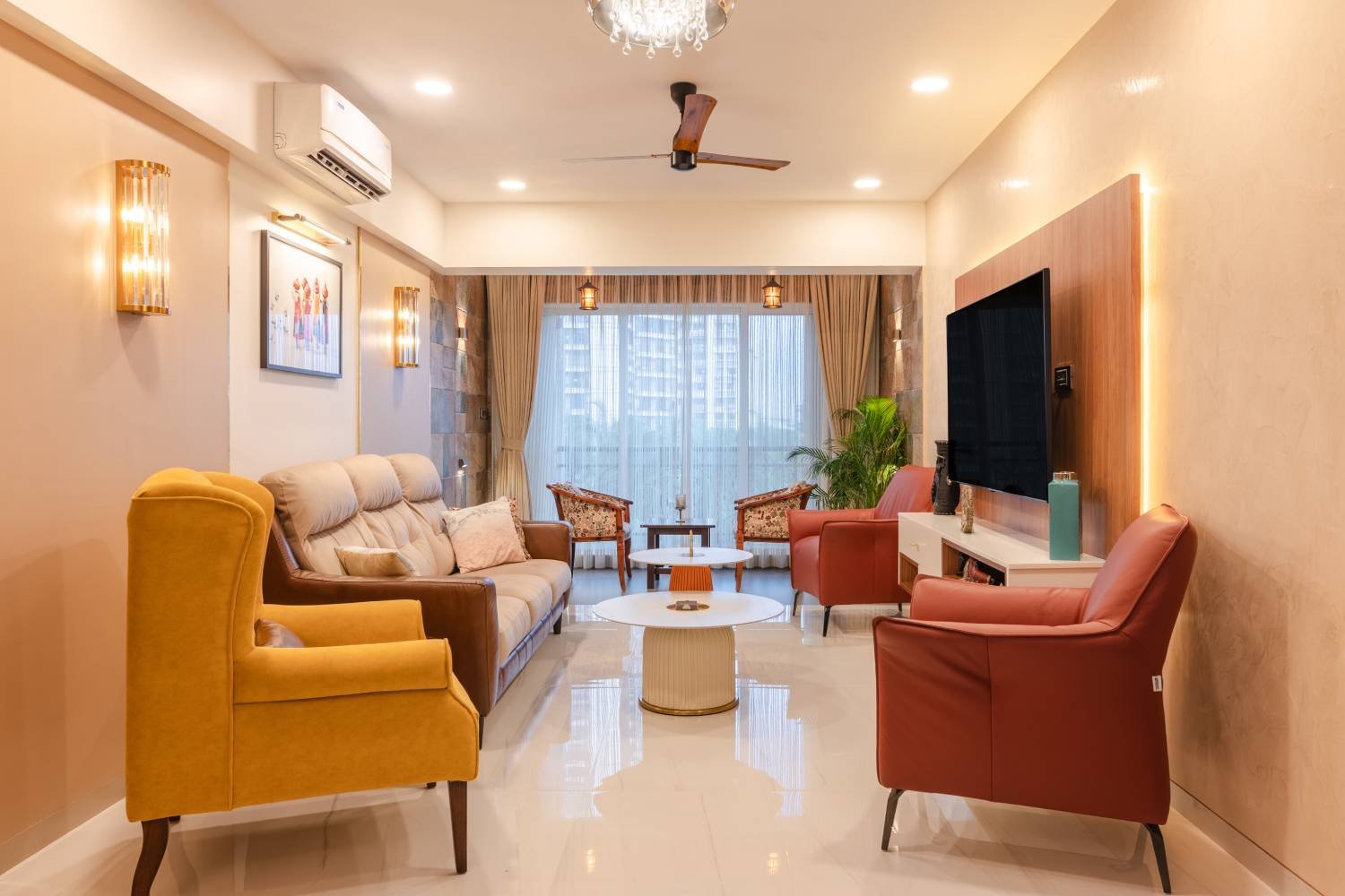 Contemporary Living Room Design with 3 Seater Sofa with Cream Leather Sofa