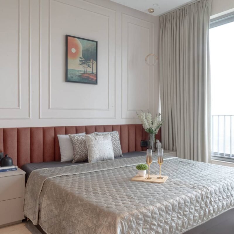 Modern Master Bedroom Design with King Size Upholstered Headboard Bed