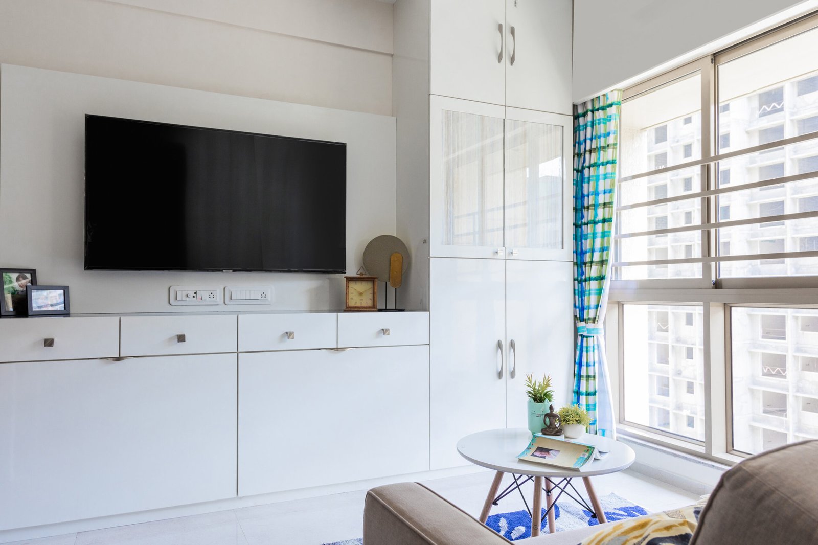 Built-in Modern TV Unit Design in Suede Laminate Finish