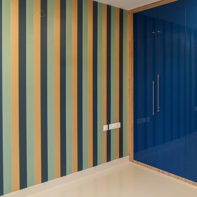 Modern Striped Wallpaper Design in Green, Yellow and Blue